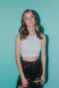 ALEJANDRA – Chica ardiente